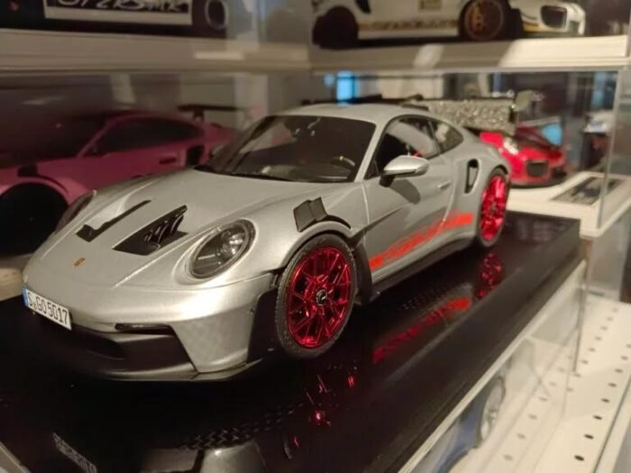 Porsche Gt3rs 911(992.1)silver 1:18