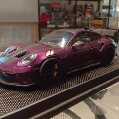 Porsche gt3rs 911(992.1) midnight purple 1:18