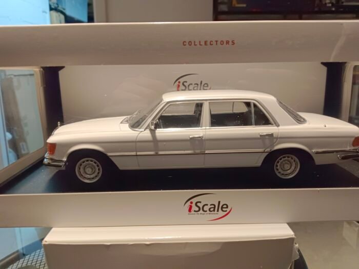 Mercedes Benz S-Class W116) 1:18