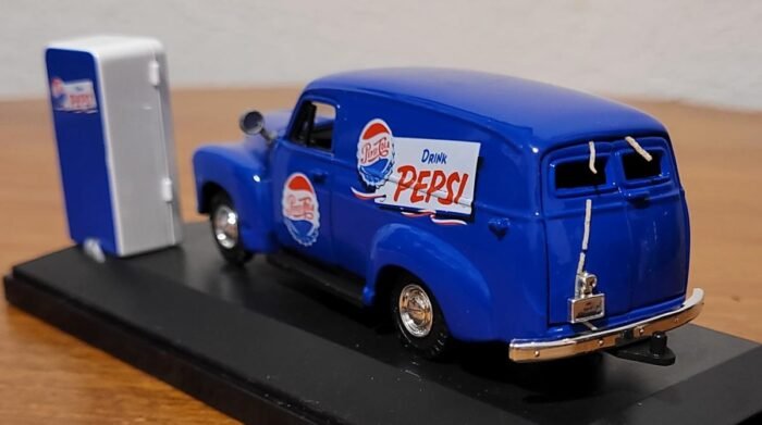 1954 Chevrolet Pabel Van Drink Pepsi 1:24 - Image 2