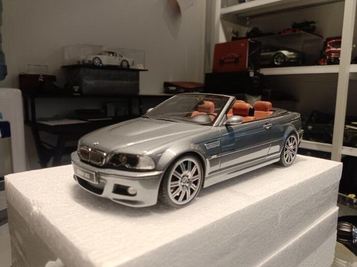 BMW E46 M3 Convertible 1:18 Silver