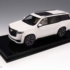 Cadillac Escalade 5th Generation (GM T1XX) Resin Car Model