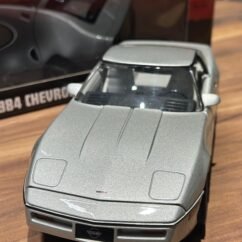 Chevrolet Corvette C4 year 1984 silver metallic 1:18