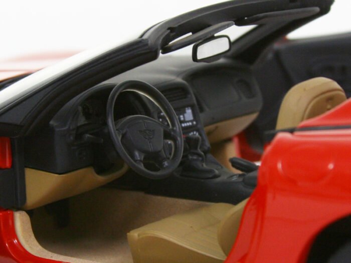 Chevrolet Corvette C5 convertible 1998 1:18 - Image 9