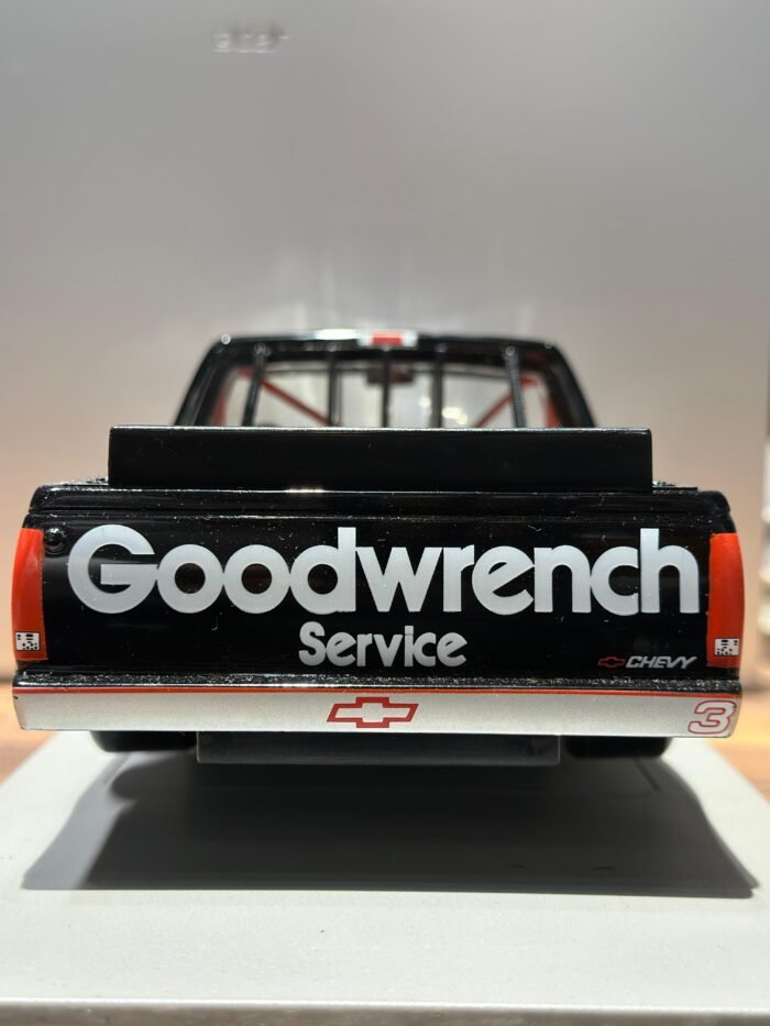 Chevrolet Pickup Truck Goodwrench 1:18 - Image 3