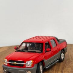 2001 Chevrolet Avalanche 1:18