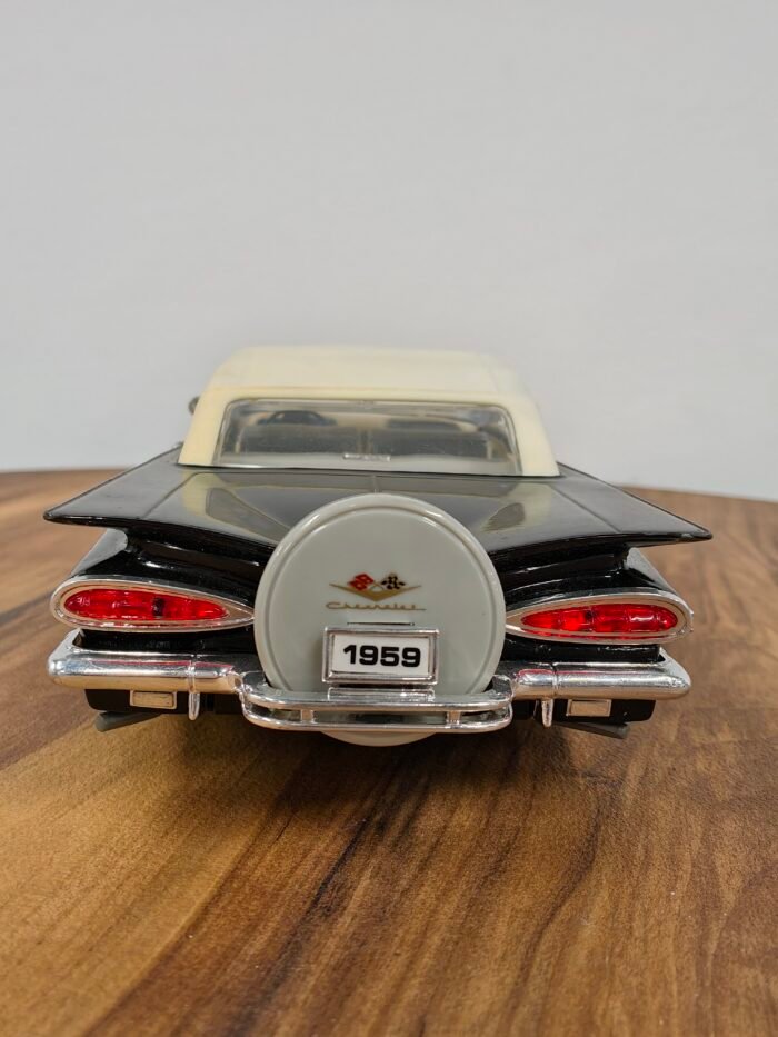 1959 Chevrolet Impala black Die cast Metal 1:18 ROAD LEGENDS - Image 11