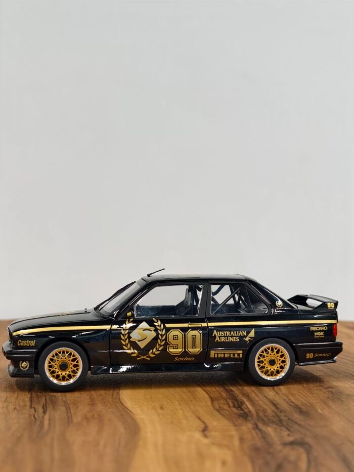 BMW E30 M3 "Solido 90th Anniversary" 1:18 - Image 4