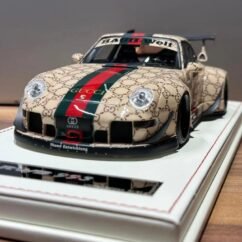 Porsche RWB 993 Gucci RAUH-Welt 1:18