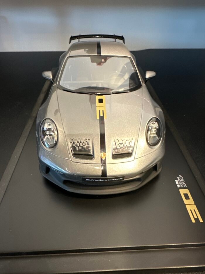 Porsche GT3 30year Supercup 1:18