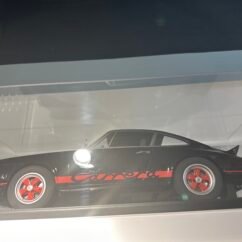 Porsche Carrera 1:8 Black