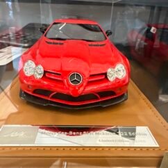 Mercedes Benz SLR Mclaren 722 Red 1:18