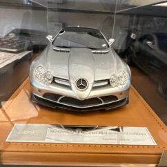 Mercedes Benz SLR Mclaren 722 Gray 1:18