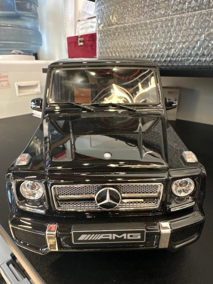 Mercedes-AMG GT202 G65 Black 1:12