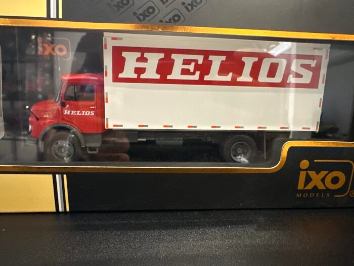 Mercedes Benz Hekios 1969 1:43 Red