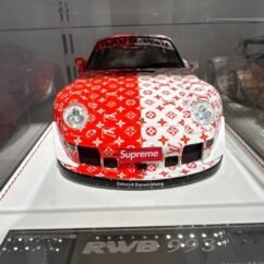Porsche RWB 993 Supreme 1:18