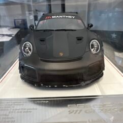 Porsche 911 GT2 RS MR 1:18 Black