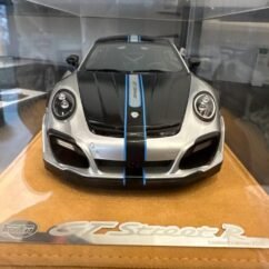 Porsche 911 Tech-Art GT Street R 1:18 Silver