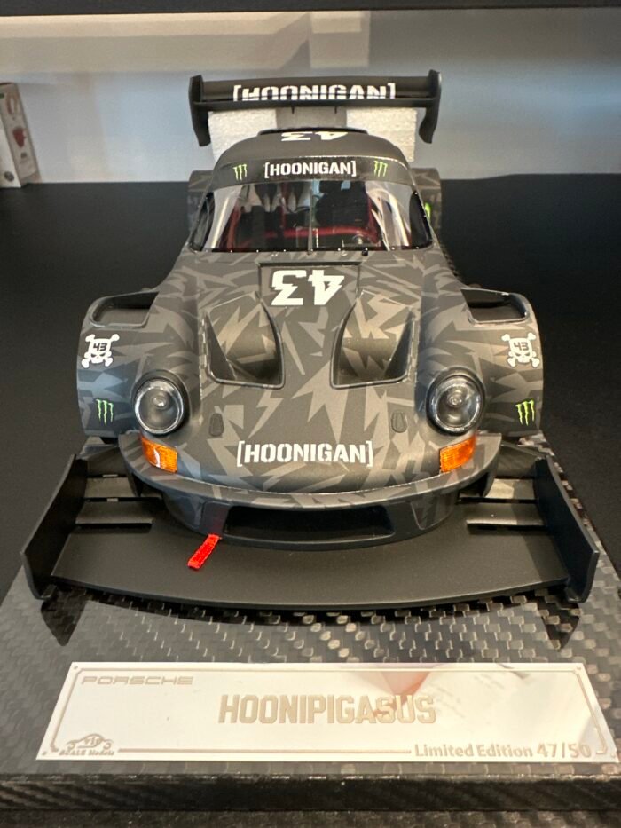 Porsche Hoonpigasus 1:18 Black