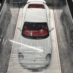 Porsche 911 Turbo (997.2) 1:18 White