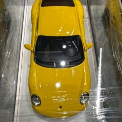 Porsche 911 Turbo (997.2) Yellow 1:18