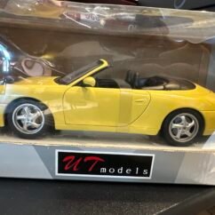 Porsche 911 Cabrio 1:18 Yellow