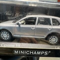Porsche Cayenne V6 2003 Gray 1:43