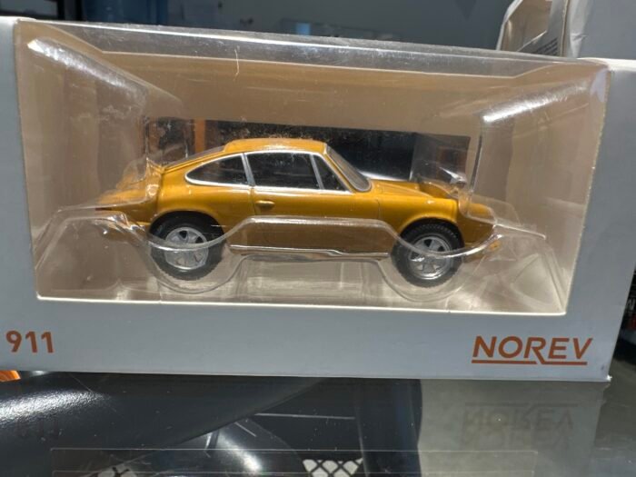 Porsche 911 Gt3 2003 Yellow 1:43