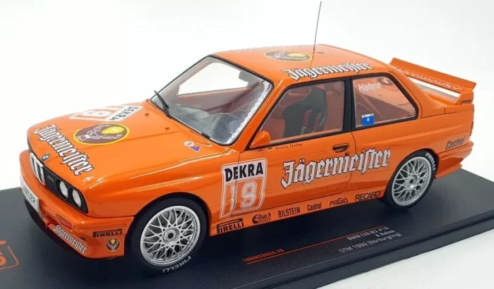 BMW E30 M3 1:18 - Image 2