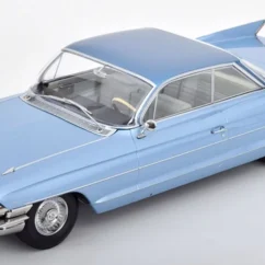 Cadillac Series 62 Coupe Devulle 1961 Light Blue 1:18