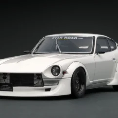 Nissan IG1361 Fairlady Z (S30) STAR ROAD 1:18 White