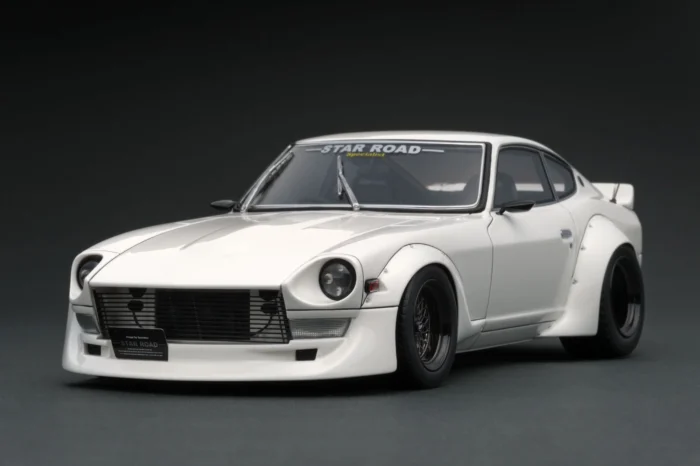 Nissan IG1361 Fairlady Z (S30) STAR ROAD 1:18 White