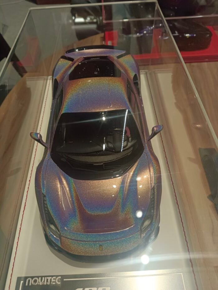 Ferrari 488 Pista ( Fantacy Pink) 1:18