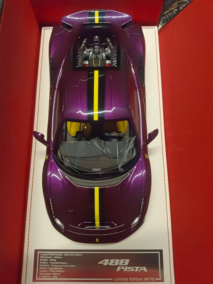Ferrari 488 Pista (Full carbon/Purple) 1:18