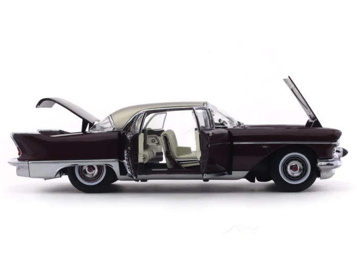 1957 Cadillac Eldorado Brougham 1:18 SunStar - Image 12