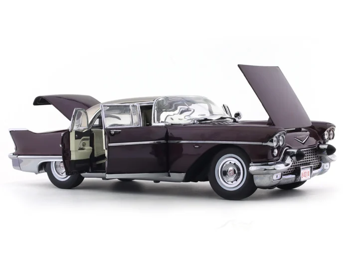 1957 Cadillac Eldorado Brougham 1:18 SunStar - Image 13