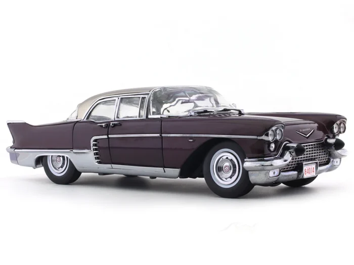 1957 Cadillac Eldorado Brougham 1:18 SunStar - Image 7