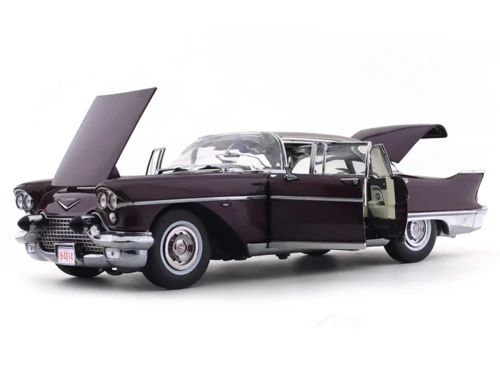 1957 Cadillac Eldorado Brougham 1:18 SunStar - Image 8