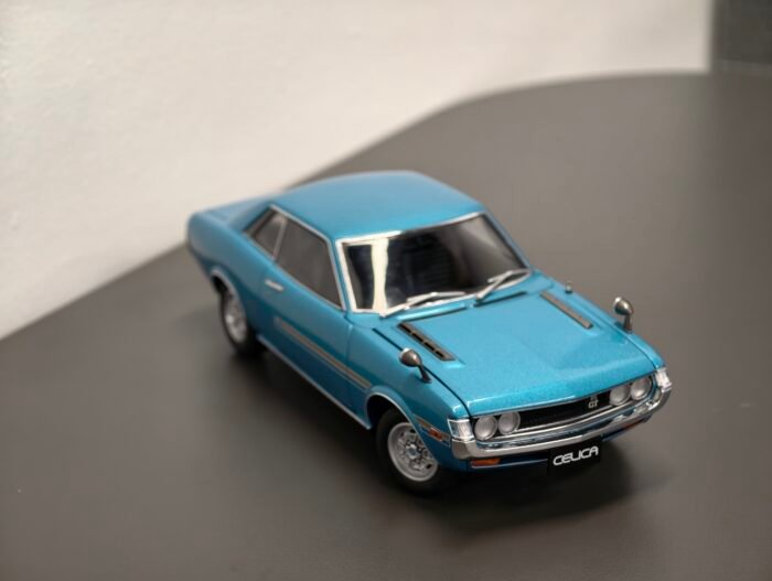 7878 Toyota Celica1600 GT TA22 Blue 1:18 - Image 11