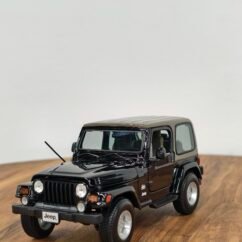 Jeep Wrangler Sahara 1:18 Black