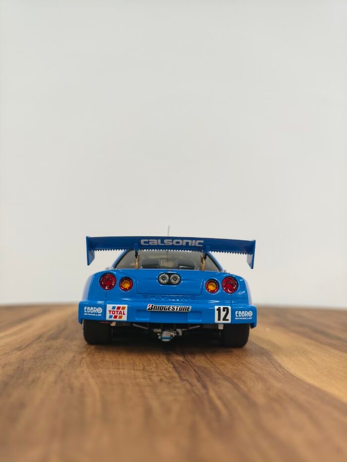 Nissan JTC 2002 Calsonic Skyline 1:18 Blue - Image 7