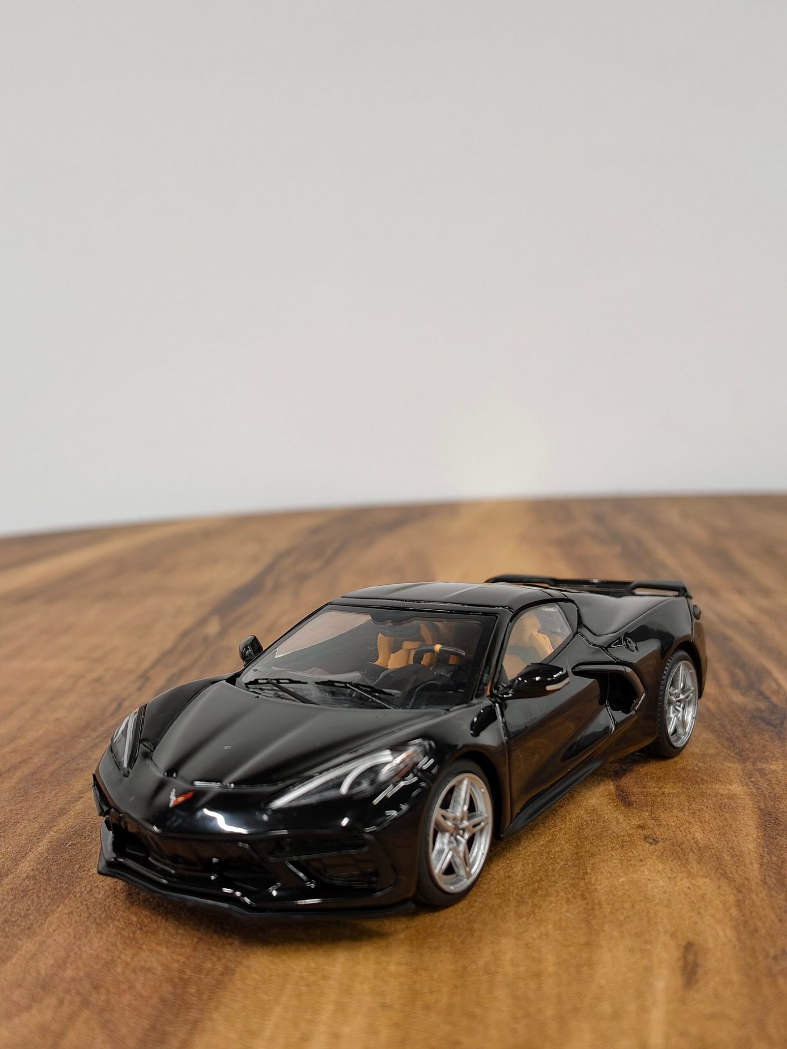 Chevrolet Corvette C8 Stingray 2020 (Black) 1:43 - Image 2