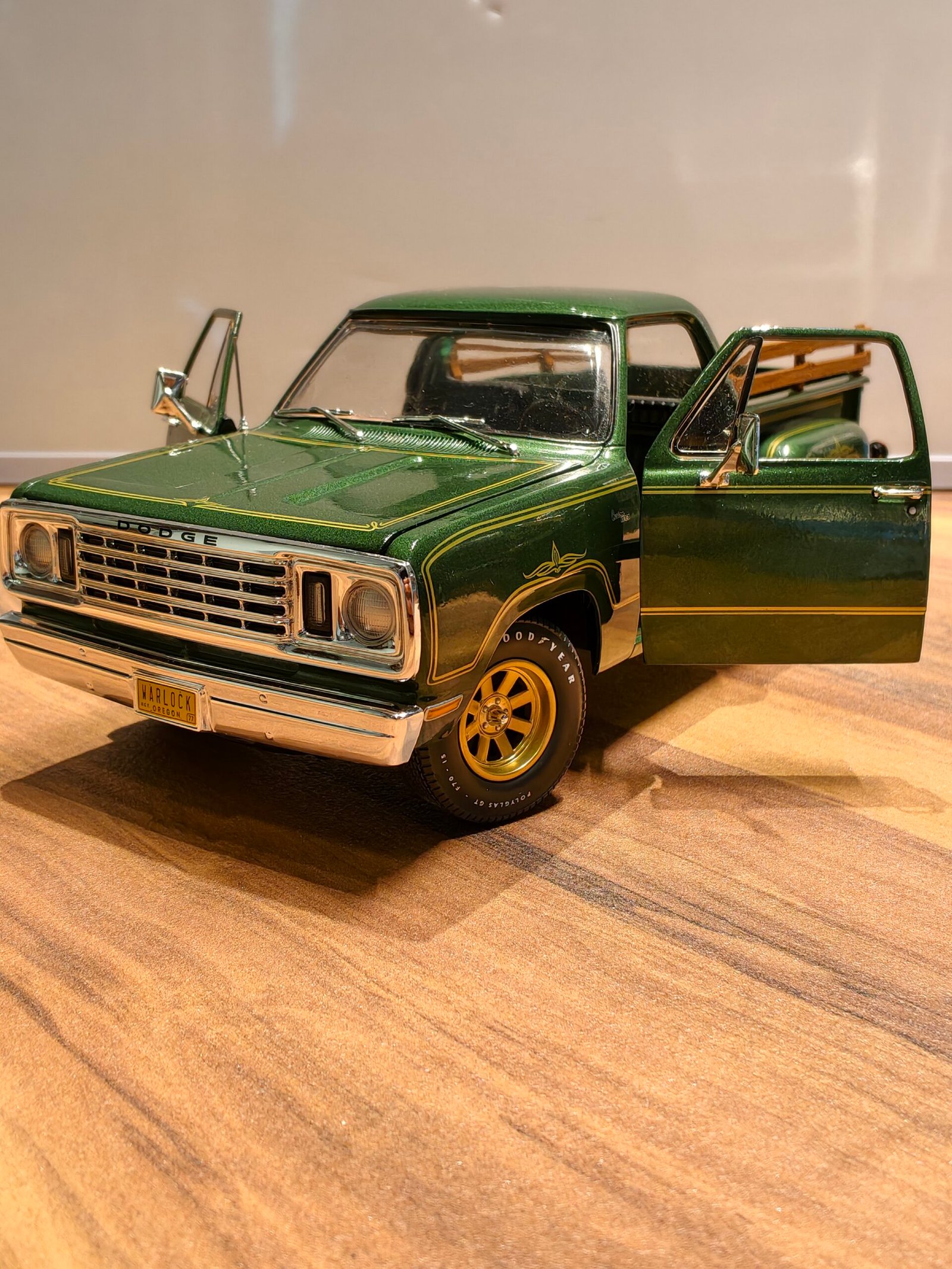 1977 Dodge Warlock 1:18 Green 1977 Dodge Warlock 1:18 Green - Image 4