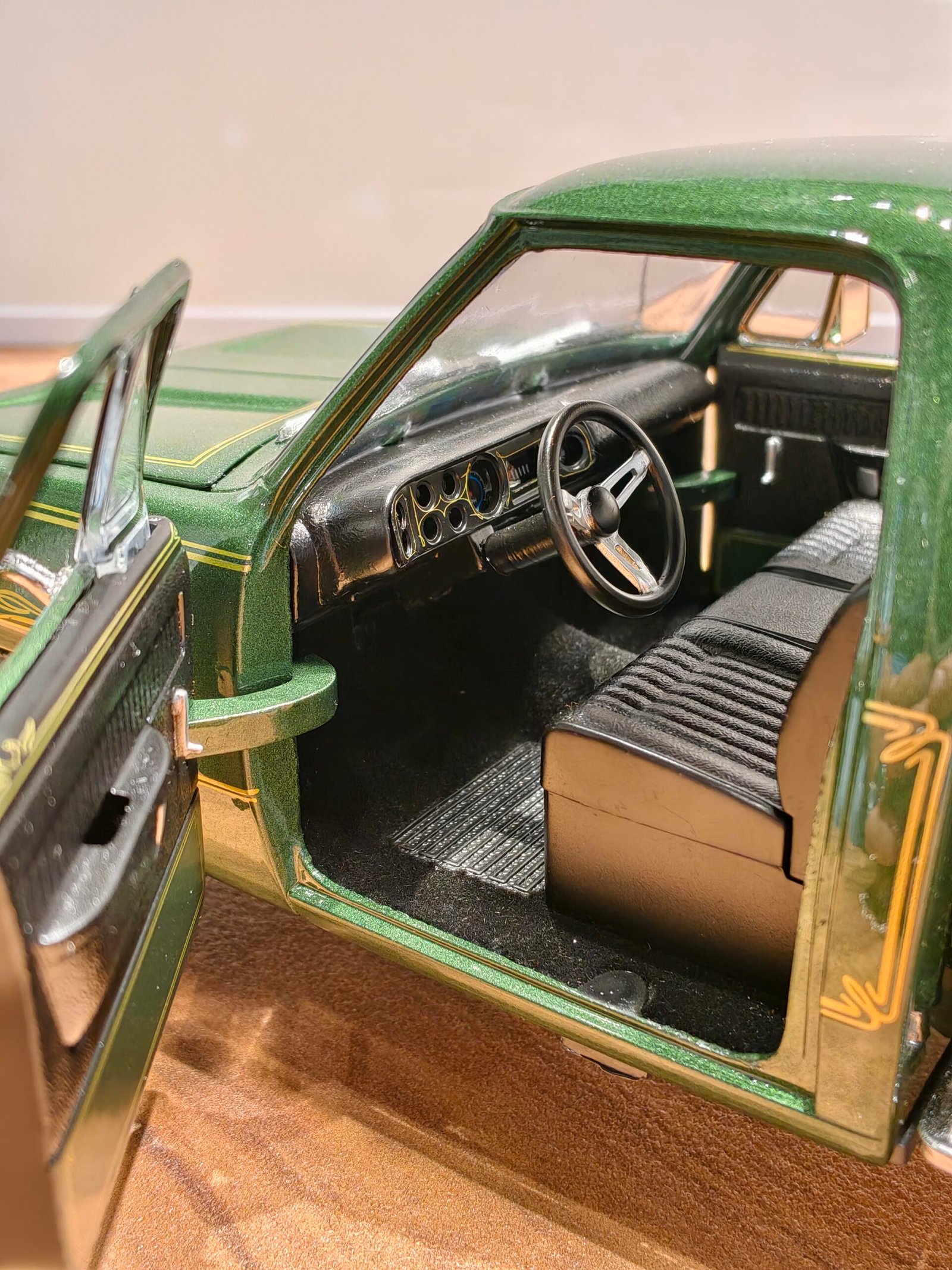 1977 Dodge Warlock 1:18 Green 1977 Dodge Warlock 1:18 Green - Image 6