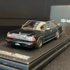Nissan Gloria y30 VIP 1:43 Black