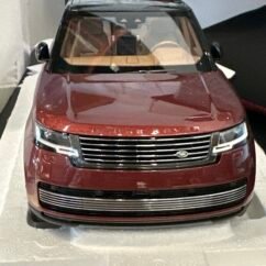 Range Rover 1:18 Red
