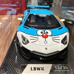 Lamborghini Aventador LBWK 1:18 Blue