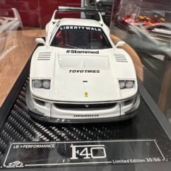 Ferrari F40 LB Performance 1:18 White