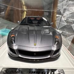 Ferrari 599 GTO 1:18 Silver
