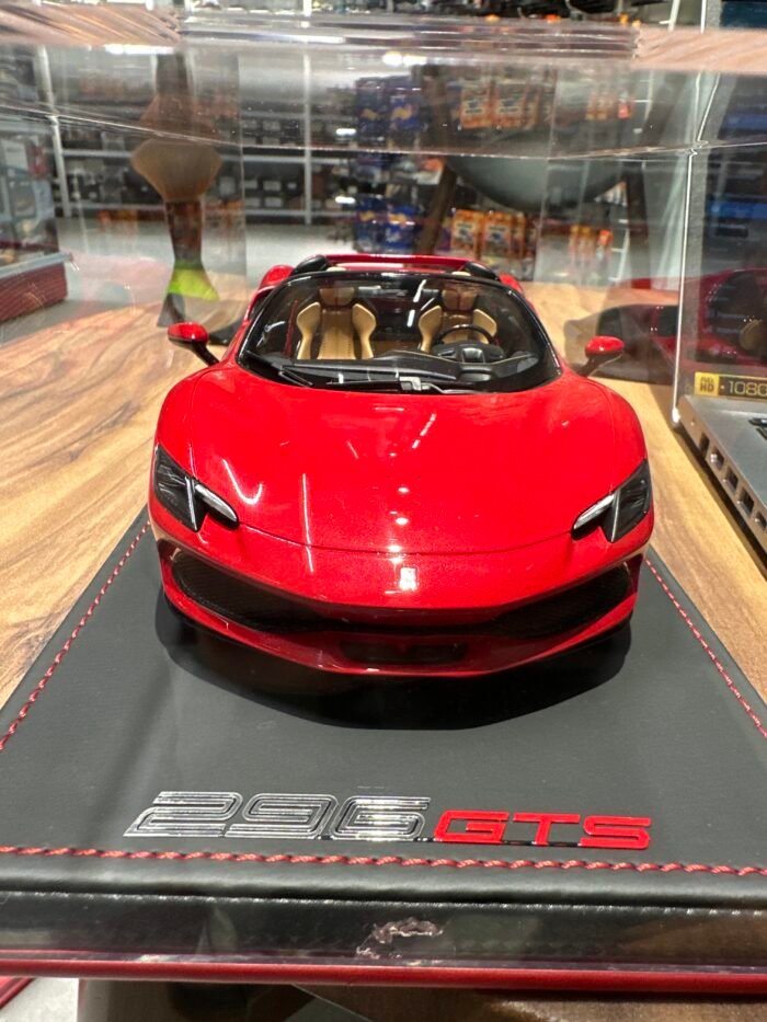 Ferrari 296 GTS 1:18 Red